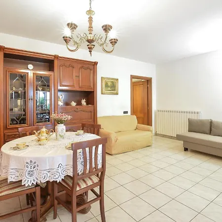 Prázdninový dům Pet Friendly In Varallo Pombia
