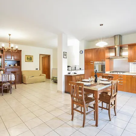 2 Bedroom Awesome In Ferienhaus